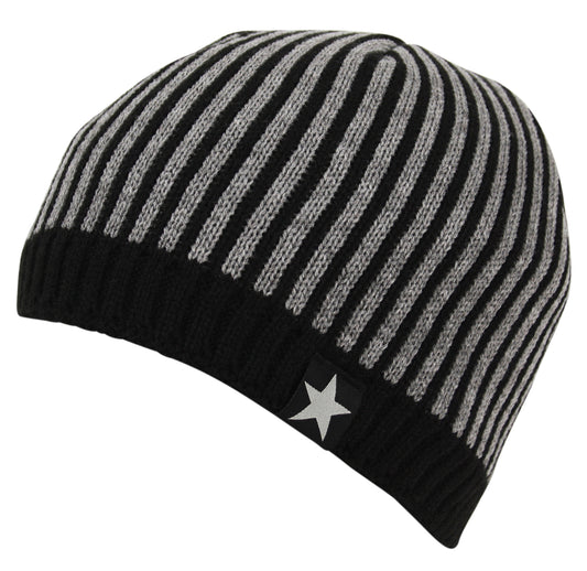 Striped Fleece Star Chunky Knit Beanie Hat in Black Light Grey